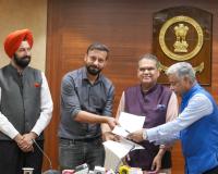 ਪੰਜਾਬ ਵਿੱਚ ਨਿਵੇਸ਼ ਦੀ ਰਫ਼ਤਾਰ ਜਾਰੀ: ਅੰਮ੍ਰਿਤਸਰ ਲਈ 400 ਕਰੋੜ ਰੁਪਏ ਦੇ ਟ੍ਰਾਈਡੈਂਟ ਹੋਟਲ ਪ੍ਰੋਜੈਕਟ ਦਾ ਐਲਾਨ: ਸੰਜੀਵ ਅਰੋੜਾ 